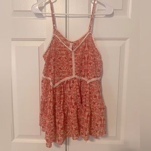 Size Large - Spaghetti Strap Flowy Top